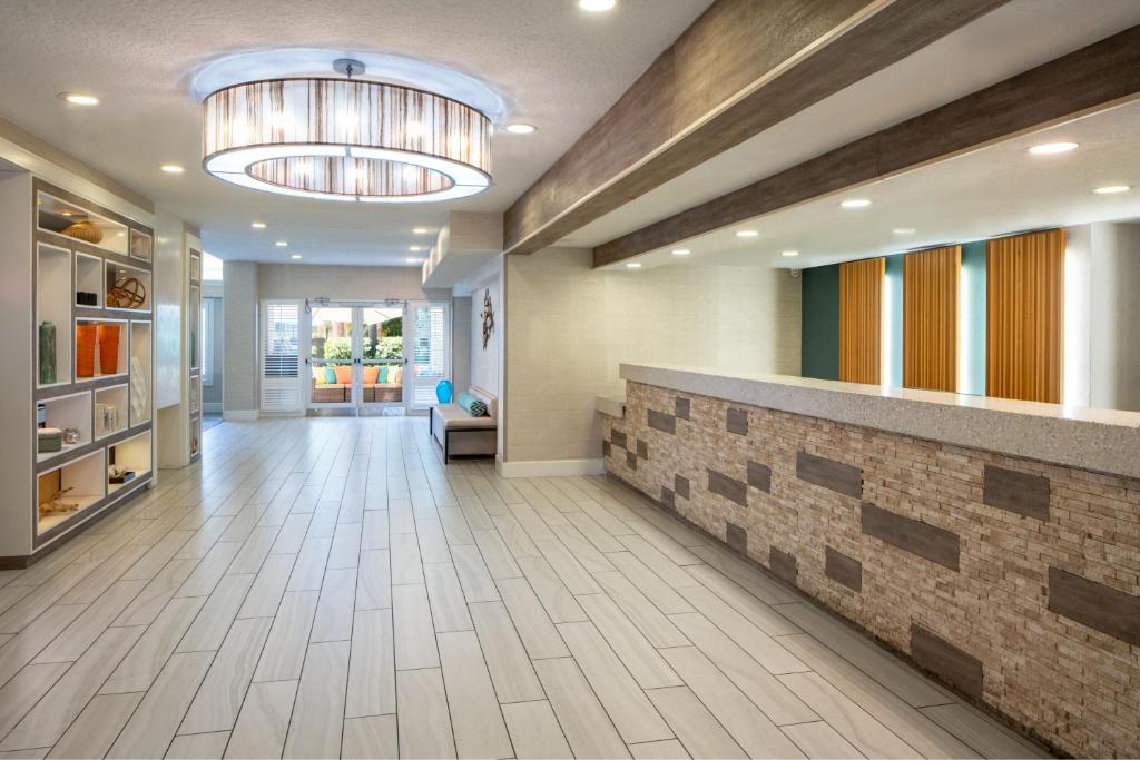 Residence Inn Orlando Eye Lobby