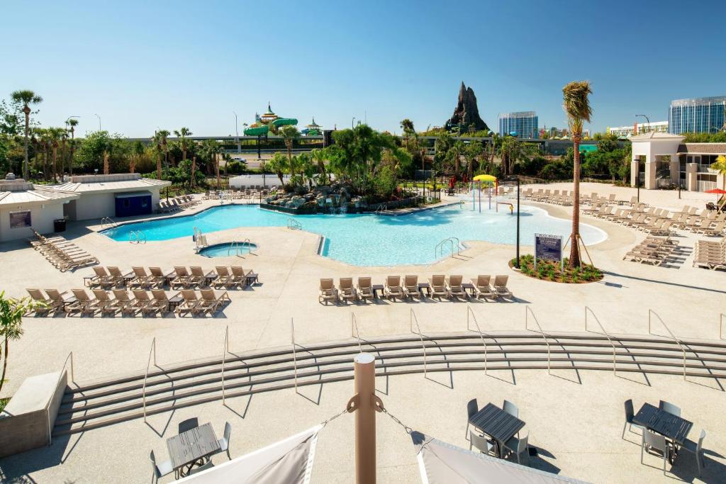 Wyndham Resort Orlando Eye Pool